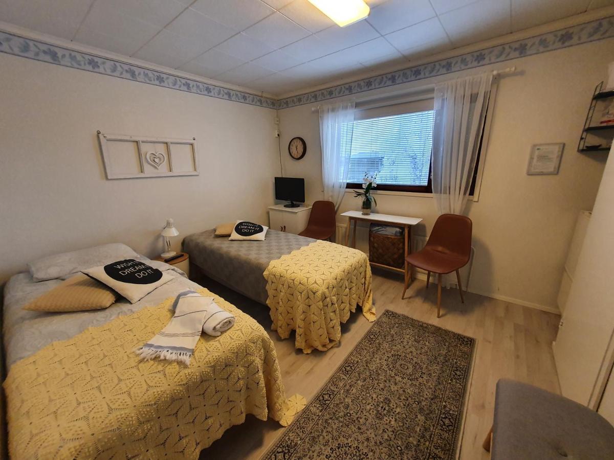 Helmin Kortteeri Hotel Kauhajoki Buitenkant foto