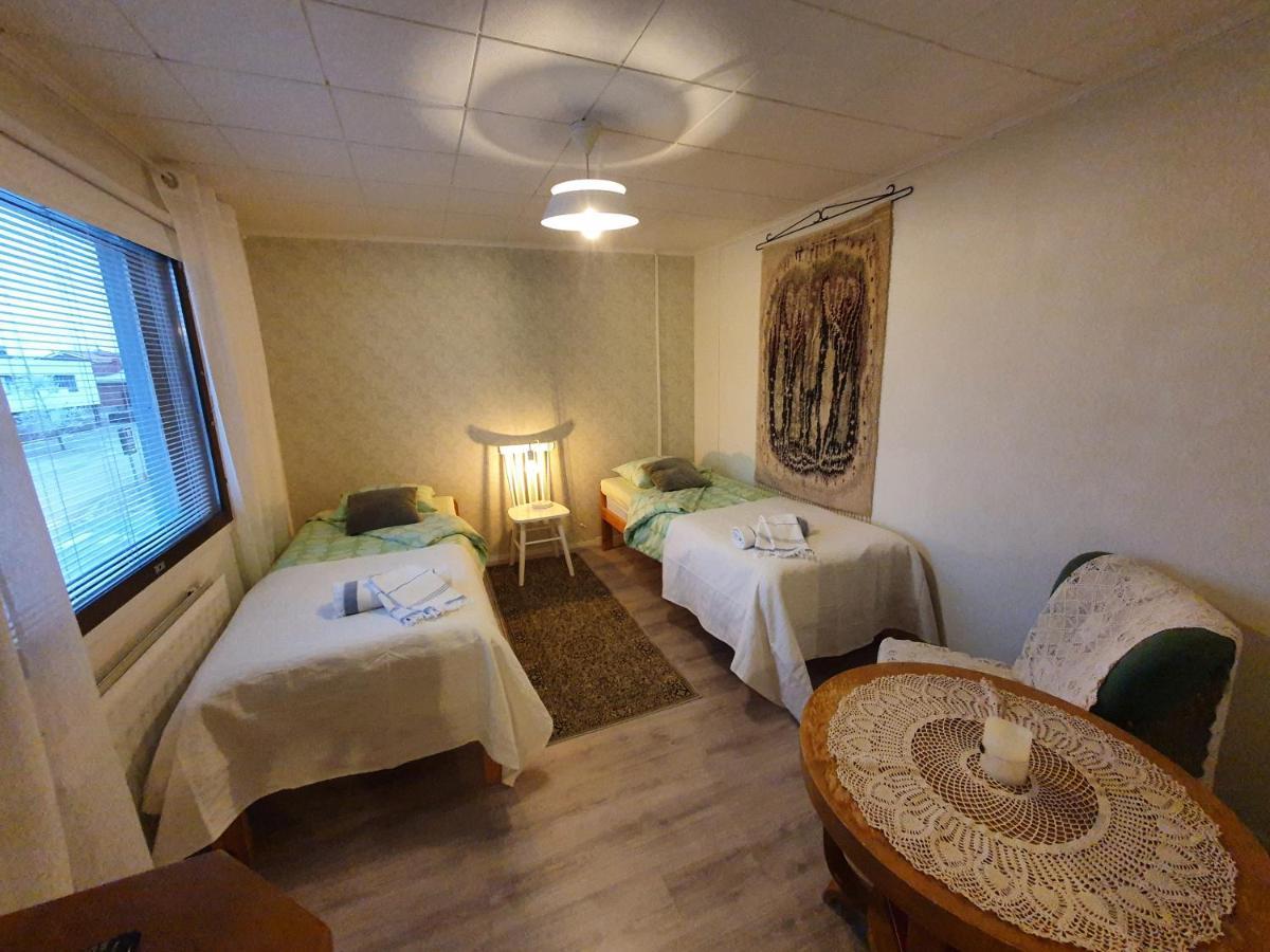 Helmin Kortteeri Hotel Kauhajoki Buitenkant foto